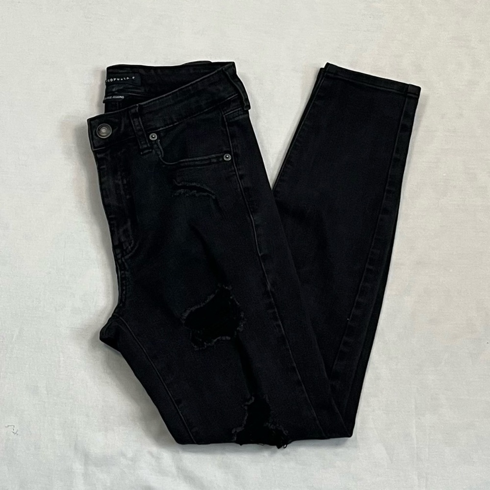 Aeropostale High Rise Jegging Distressed Black Skinny Jeans - Size 8R